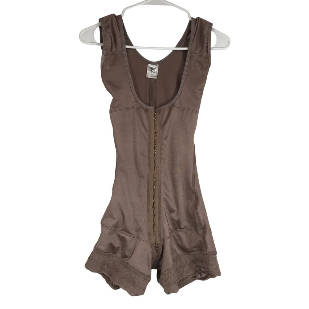 NEBULA - WOMEN'S SMALL -BEIGE ROUND NECK SLEEVELESS ABDOMINAL COMPRESSION SHORTS